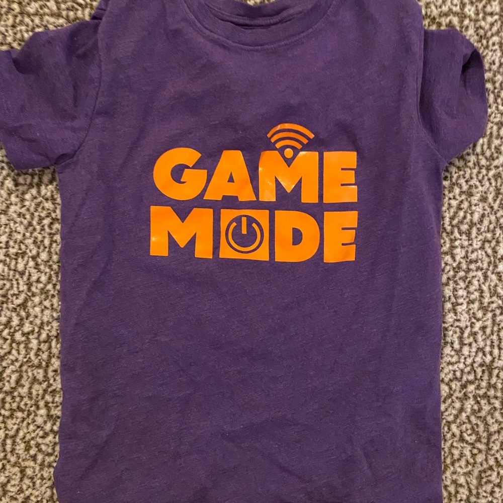 Boys shirt size medium